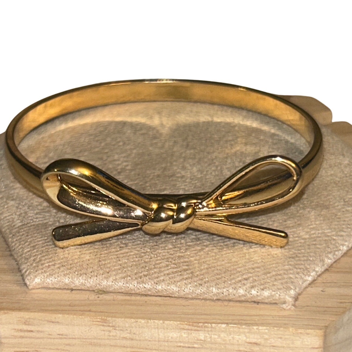 Gold Tone Bow Bangle Bracelet