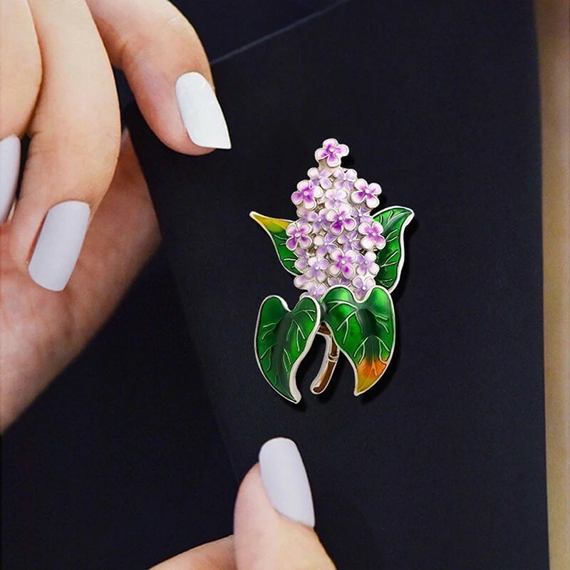 ZARD Lilac Flower Brooch Pin in Enamel