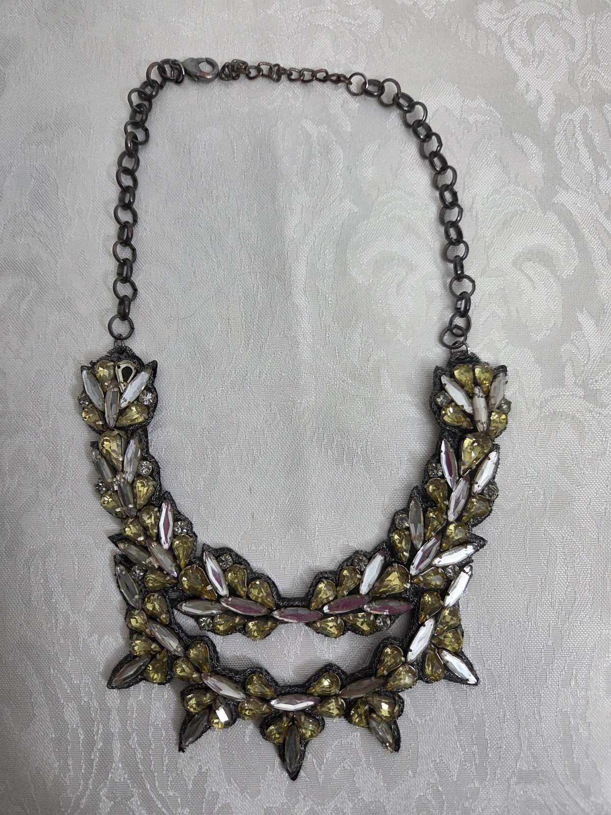 Deepa Gurnani HAND MADE RHINESTONE Bib / Choker Adjustable Length Necklace.