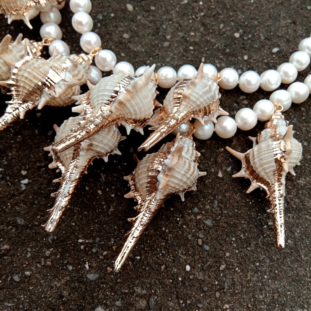 2 Strands Freshwater Cultured White Pearl Sea Shell Statement Necklace 18″