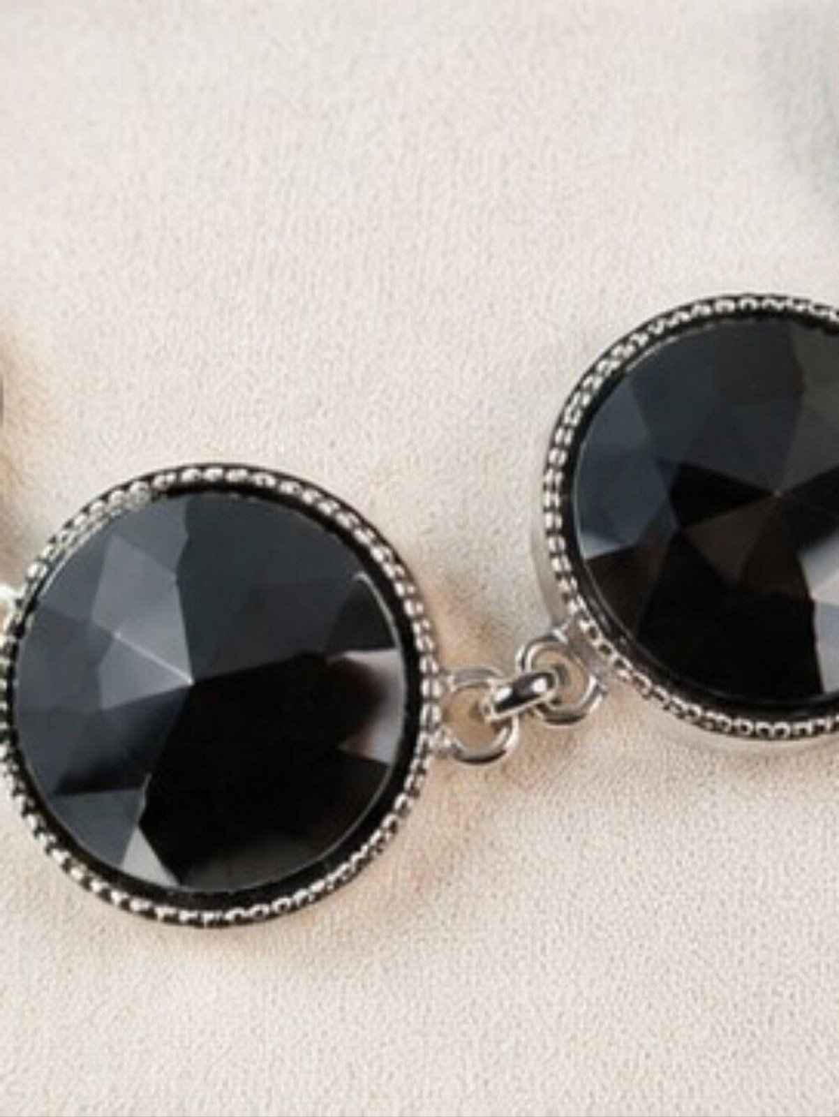 White House Black Market Black Faceted Glass Statement Necklace Silver Tone Togg