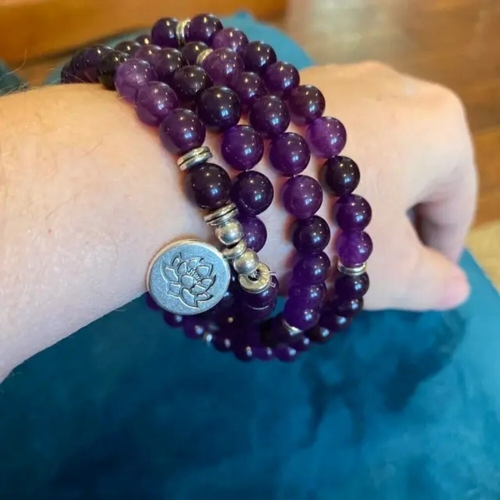 Amethyst Mala Beads 108 Necklace Lotus Charm Bracelet for Prayer Meditation Yoga