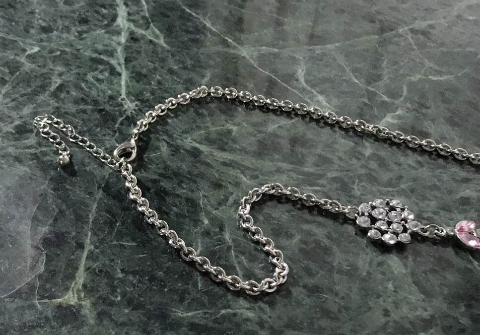 pink green floral Rhinestone necklace In Silver Tone / Very Good Condition