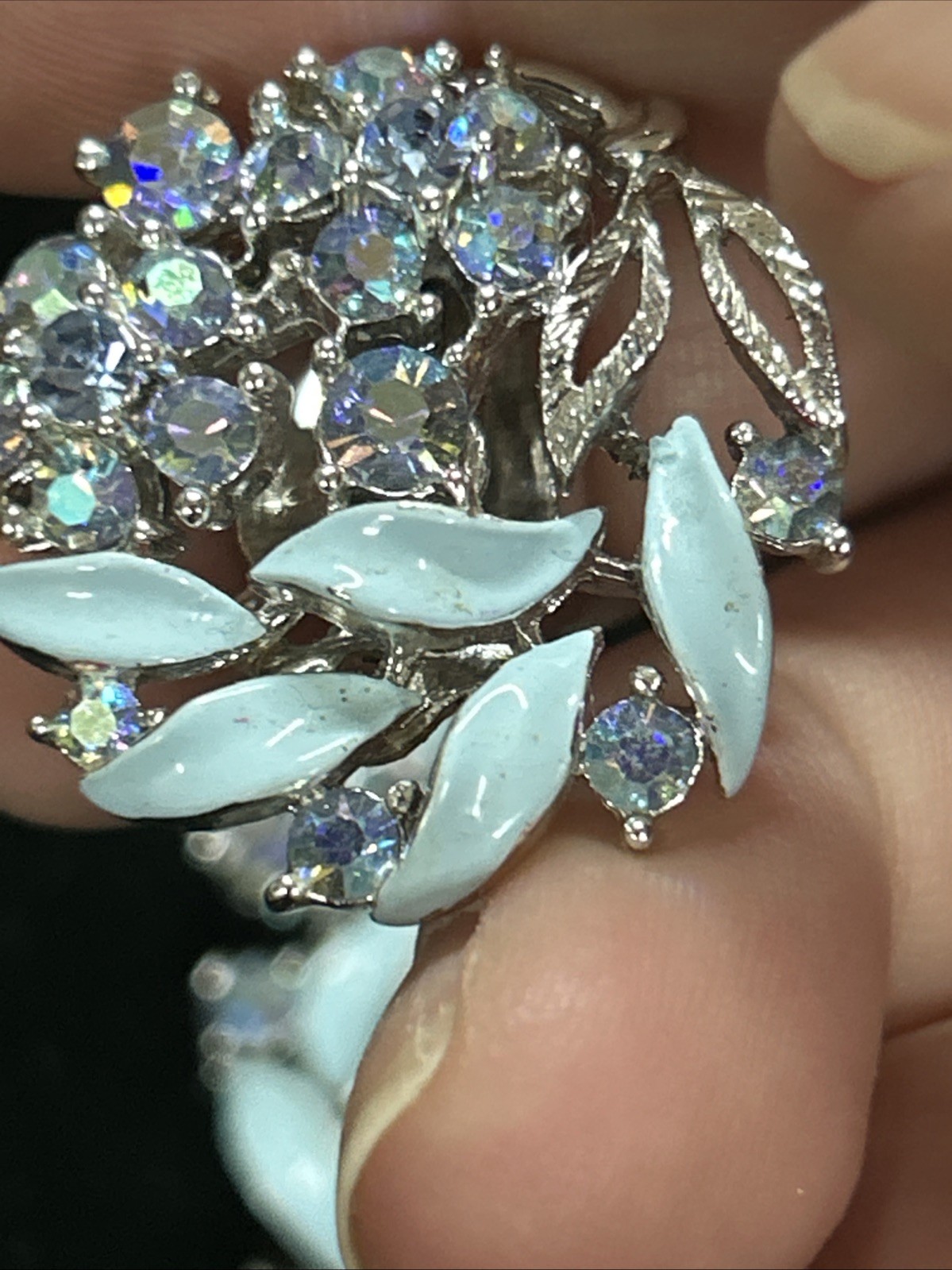 Lisner Demi Parure Set White Enamel Leaf AB Rhinestone Bracelet Earrings