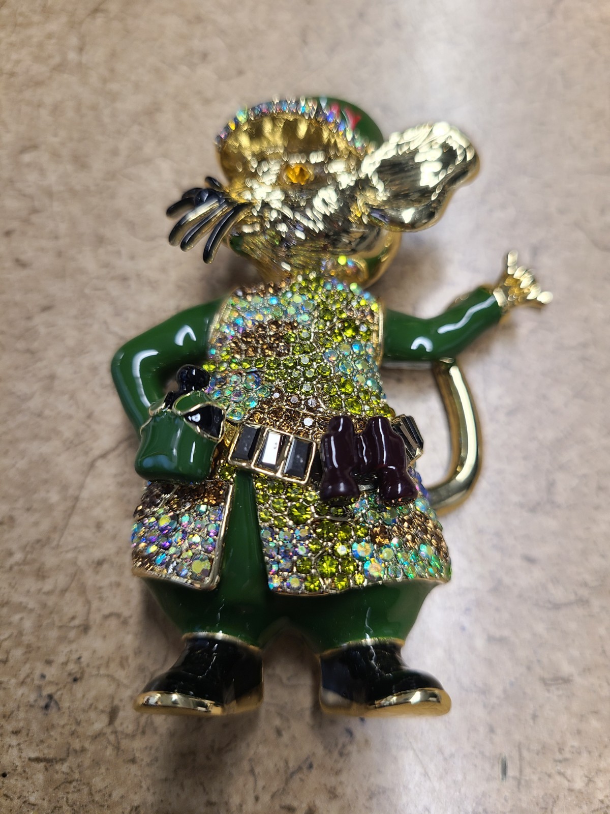 Heidi Daus®”General Mouse” Crystal & Enamel Army Mouse Pin