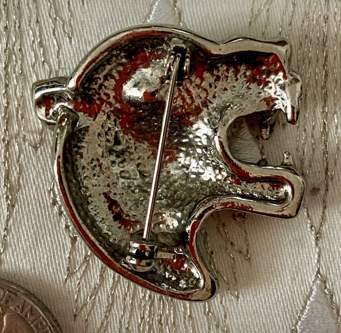 Leopard Head Rhinestone Pavé Brooch Pin Silver Tone Black & Clear 1.5 in