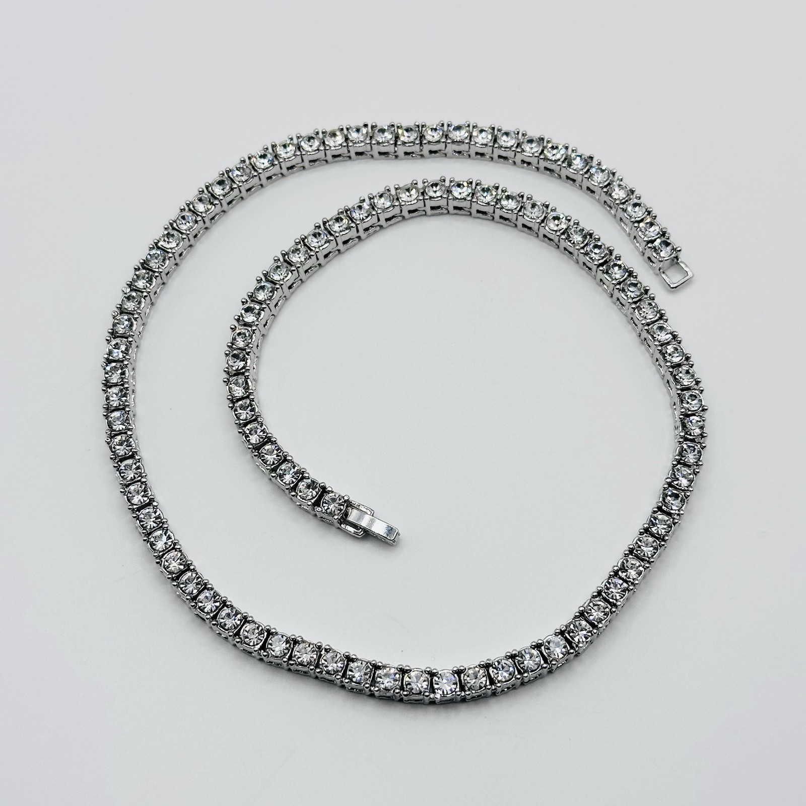 Cubic Zirconia Tennis Chain Necklace Round CZ Stones Silver Tone 18″