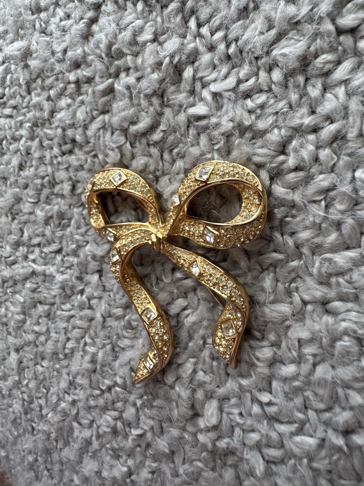 Vintage Christian Dior Gold-Plated Ribbon Bow Crystal Brooch