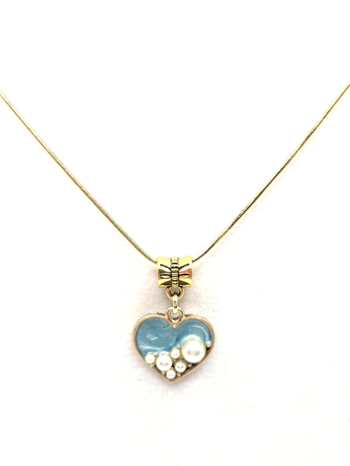 Coastal Glow Trio – 3-Piece Gift Set with Pouch, Shell Earrings & Necklace