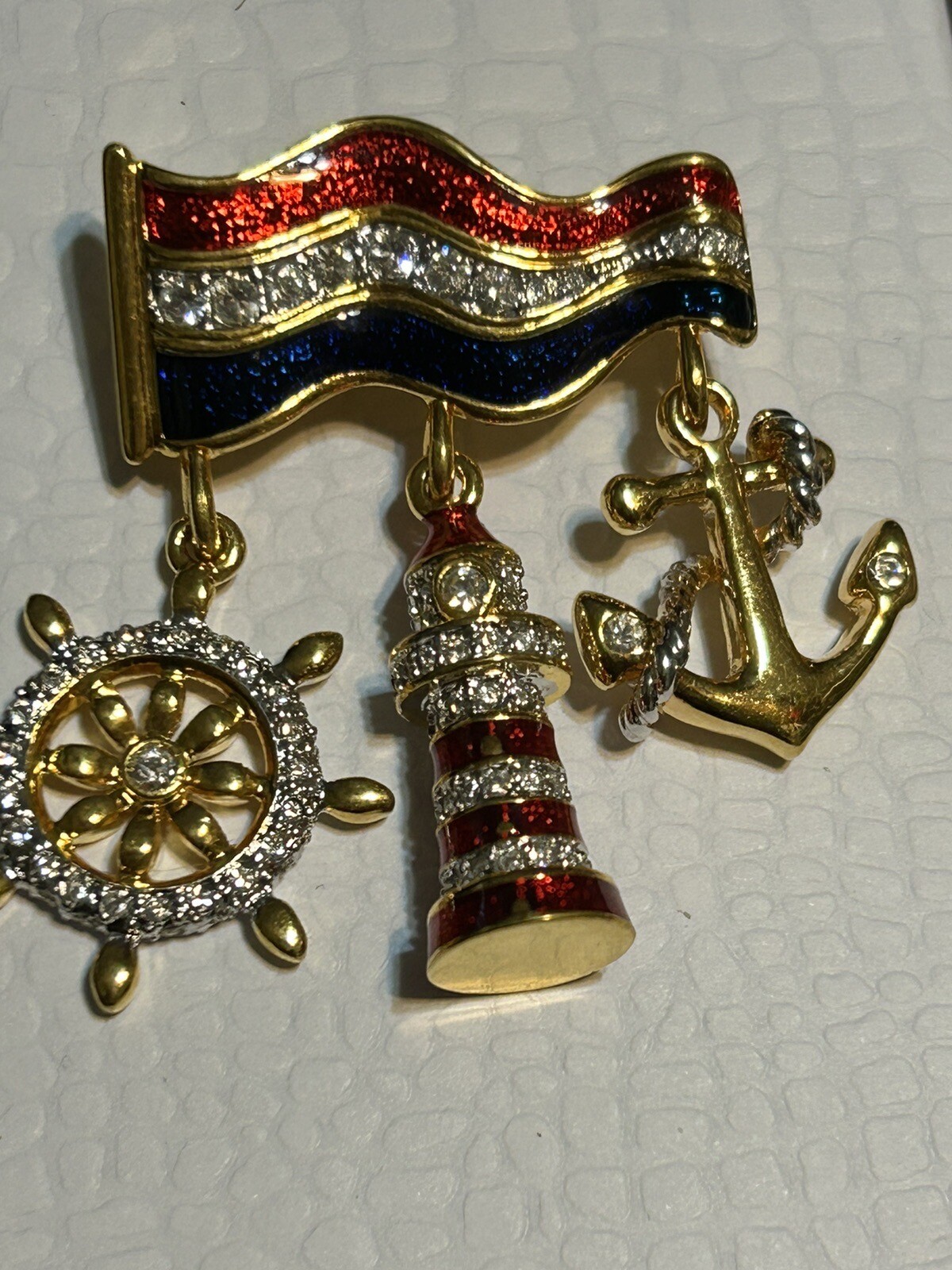 Vintage Danbury Mint SIGNED Nautical Polished Gold Ton Enamel pin With 3 Charms