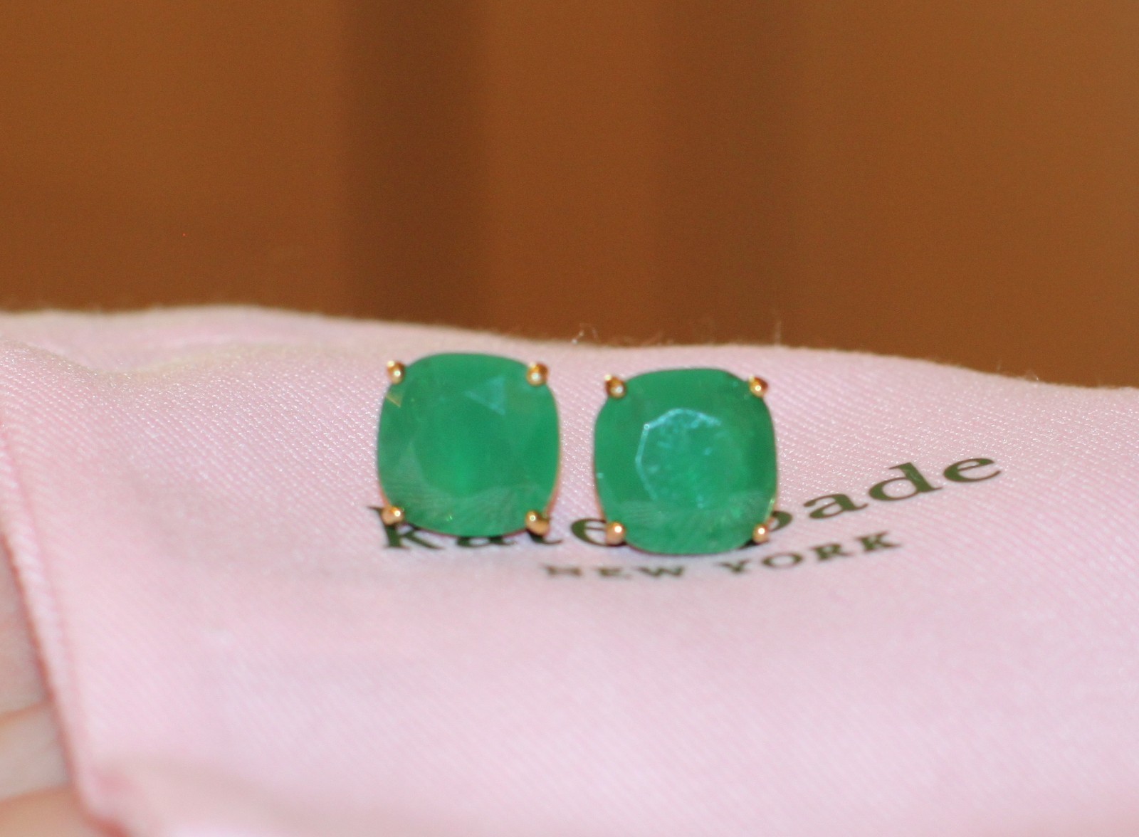 kate spade new york GUMDROP GEM STUD Earrings emerald green cushion cut gold