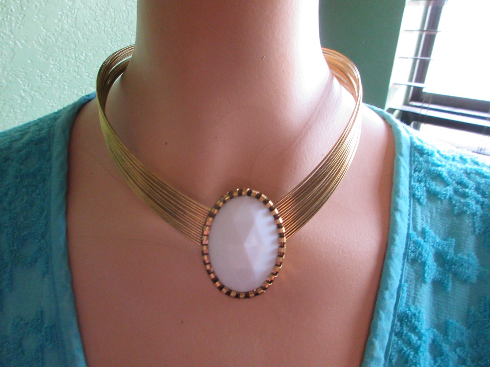 4Different Women’s Unique Chocker/Necklaces/Earrings Vintage Victorian Goth Avon