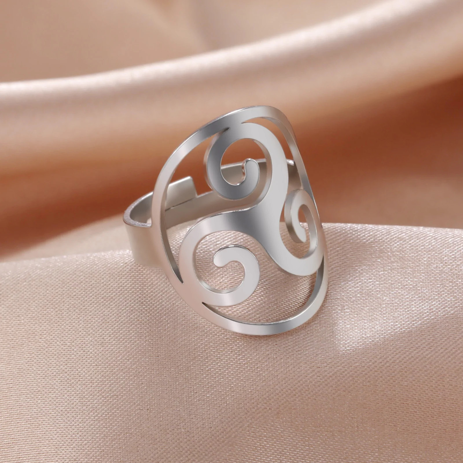 Unisex Titanium Steel Ring Hollow Design Electroplated Lightweight Durable Band