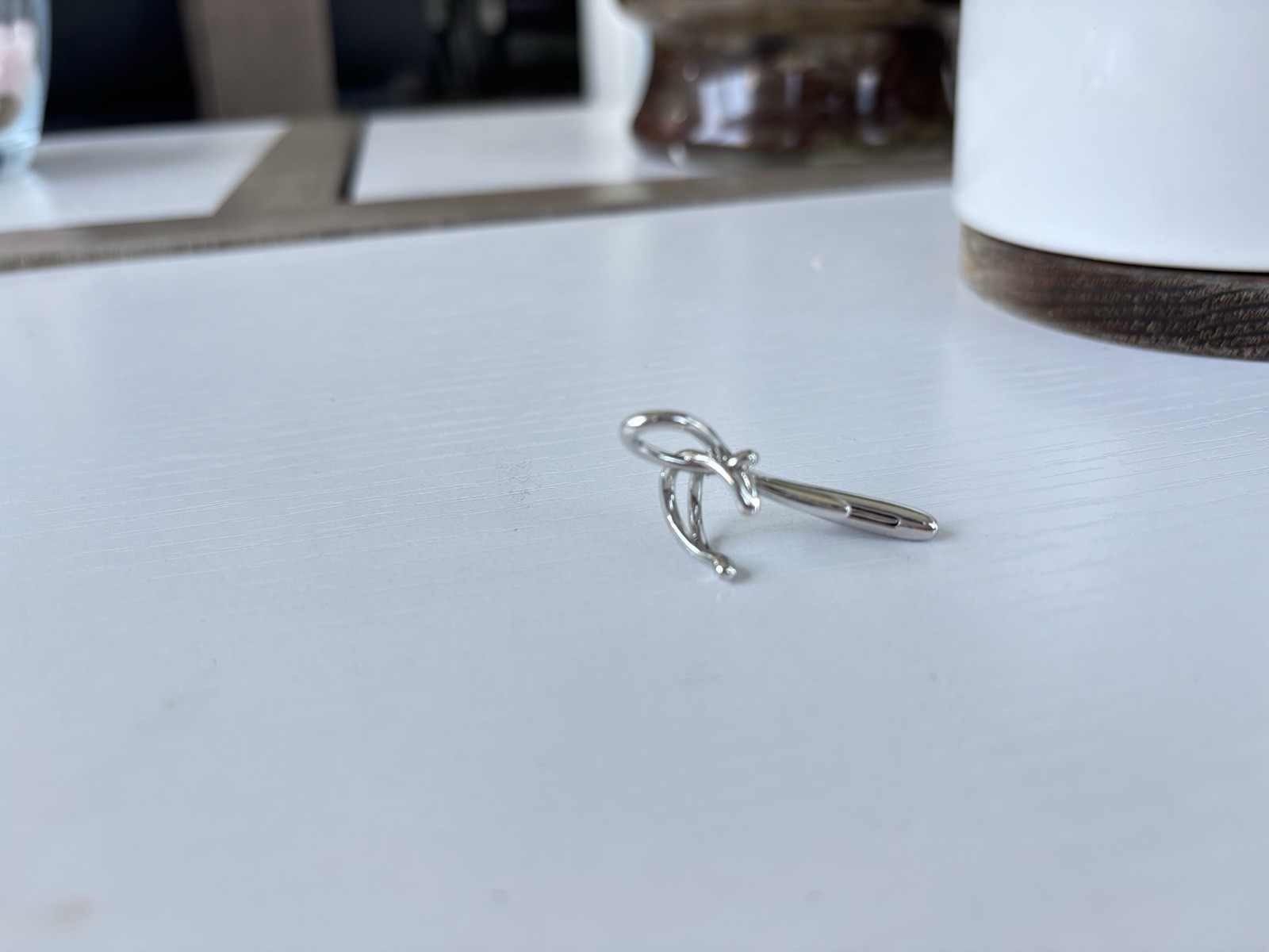 Bow Ear Cuff