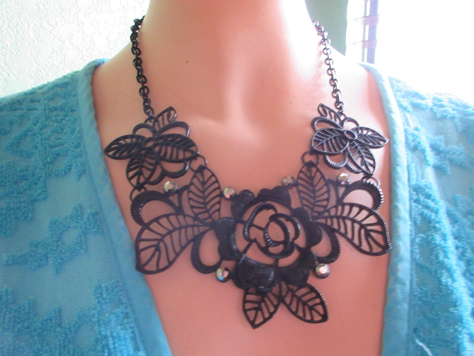 4Different Women’s Unique Chocker/Necklaces/Earrings Vintage Victorian Goth Avon