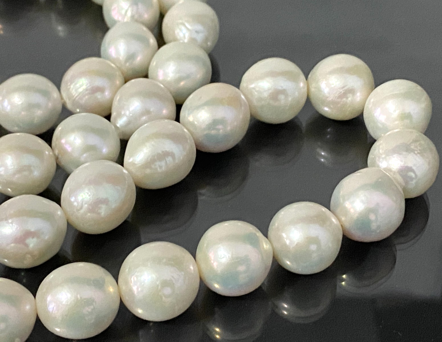 Large White Pearl Single-Strand Necklace 84cm Long 12 – 13mm