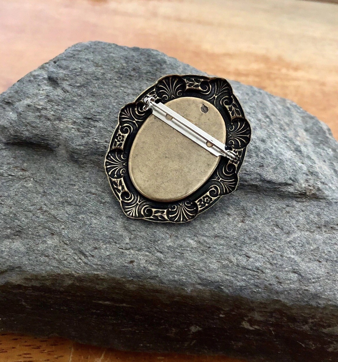 Skull & Crossbones Brooch Pin, Steampunk Pirate Biker Hat Pin, Halloween Costume