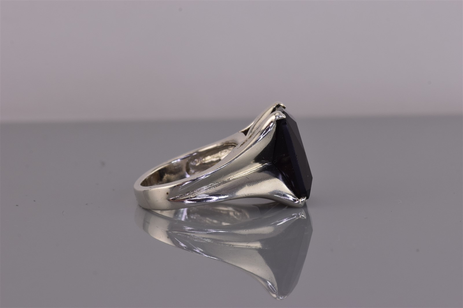 Sterling Silver 15mm Faceted Black Onyx Wedged Band Ring 925 Sz: 5