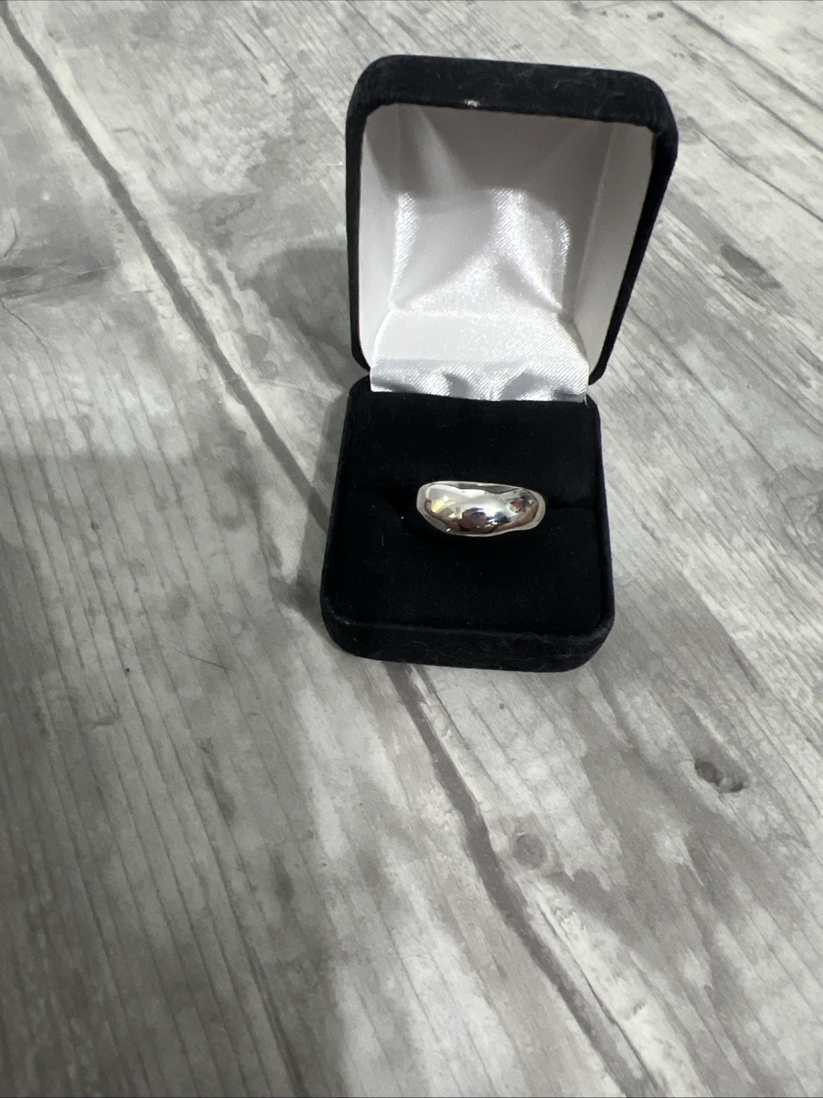 Lia Sophia Retired Ring Size 9 A Signature Piece From The Kiam Family Silver