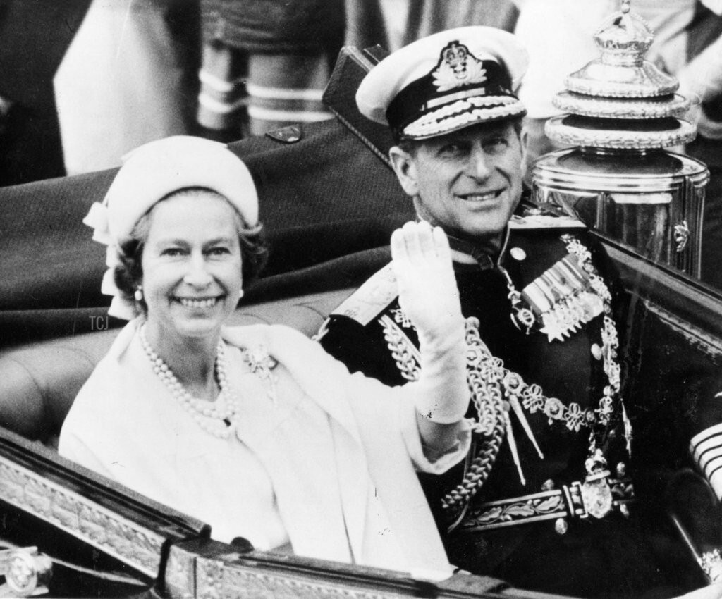Princess Catherine Royal Replica Queen Elizabeth II Silver Jubilee Earrings