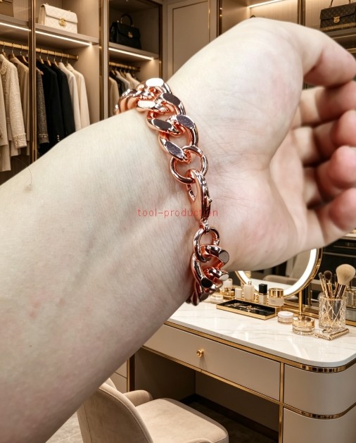 Solid Copper 5/8 of an inch wide – Men’s 9 Inch Link Bracelet CB639G. 100%