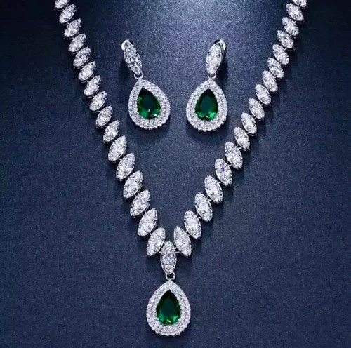18k Platinum Plated Made Simulated Diamond Necklace Earrings Green Jewelry Set