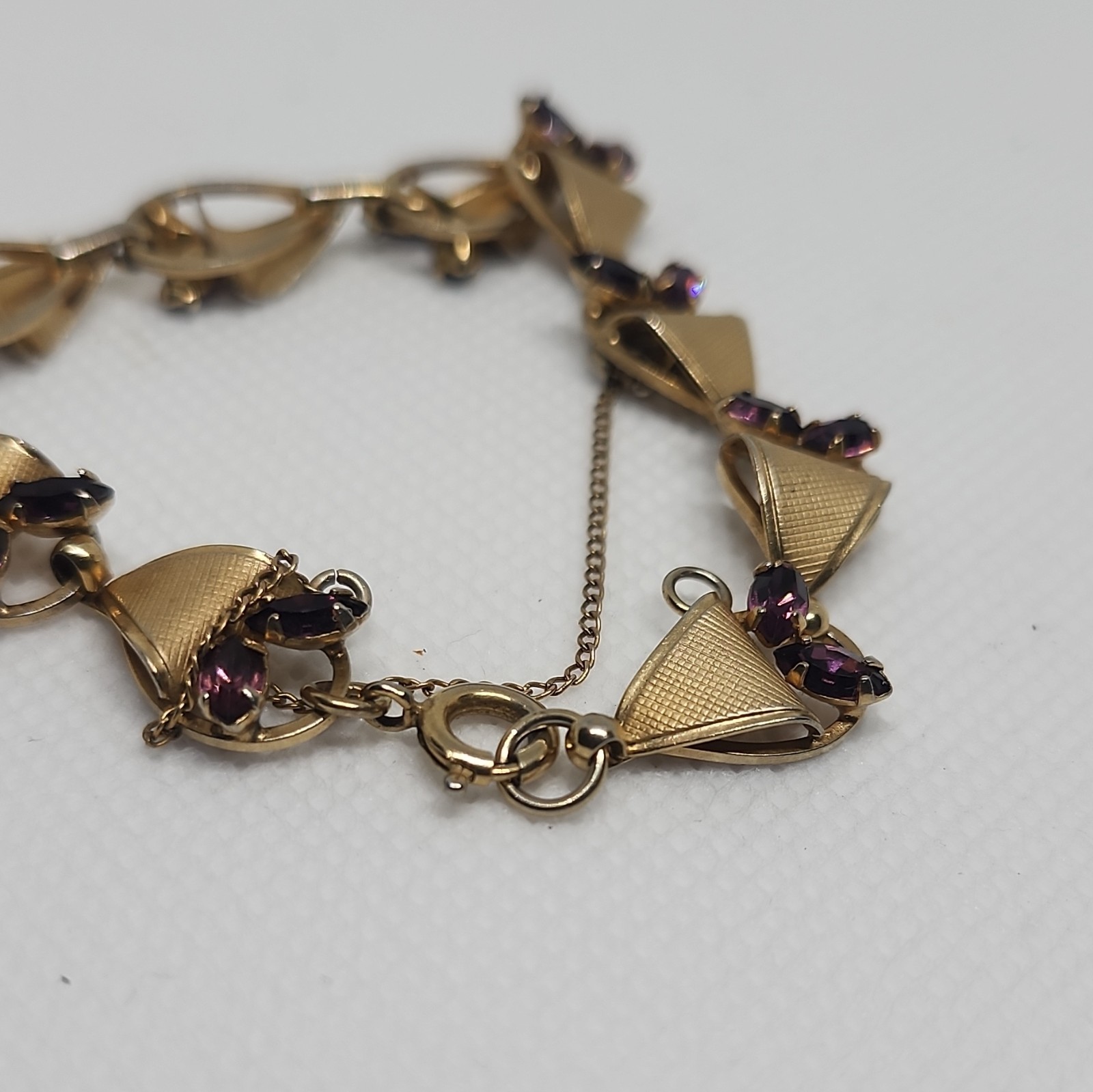 DCE 1/20 14KT Gold Filled Link Braclet W/ Amethyst Accents Lobster Clasp