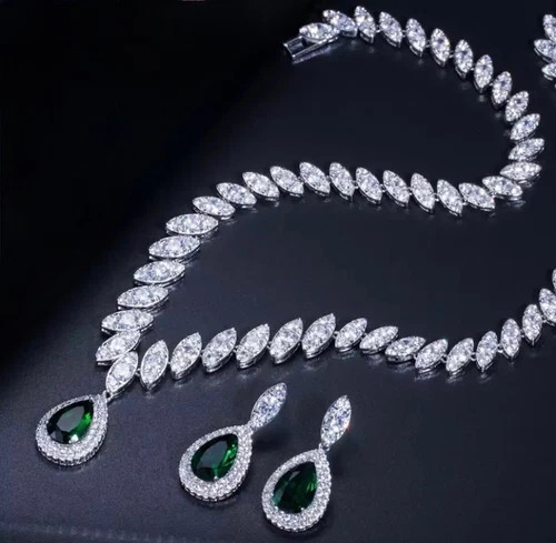 18k Platinum Plated Made Simulated Diamond Necklace Earrings Green Jewelry Set