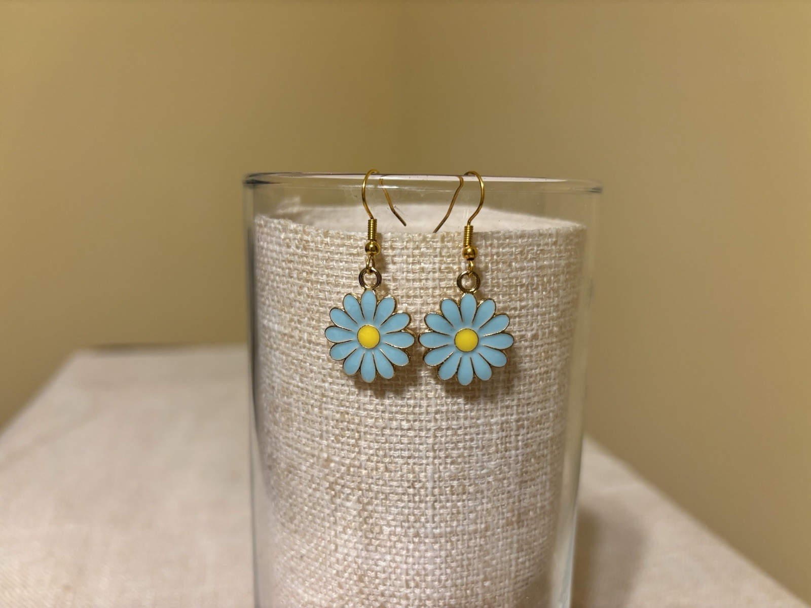 Enamel Daisy Flower Dangle Drop, 4 Sets Earrings Metal French Wire, Multicolor