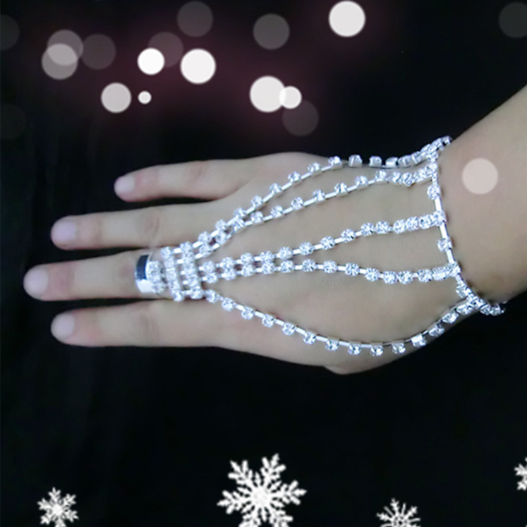 Celebrity Multi Chain Rhinestone Tassel Bracelet lave Finger Ring Hand Harness