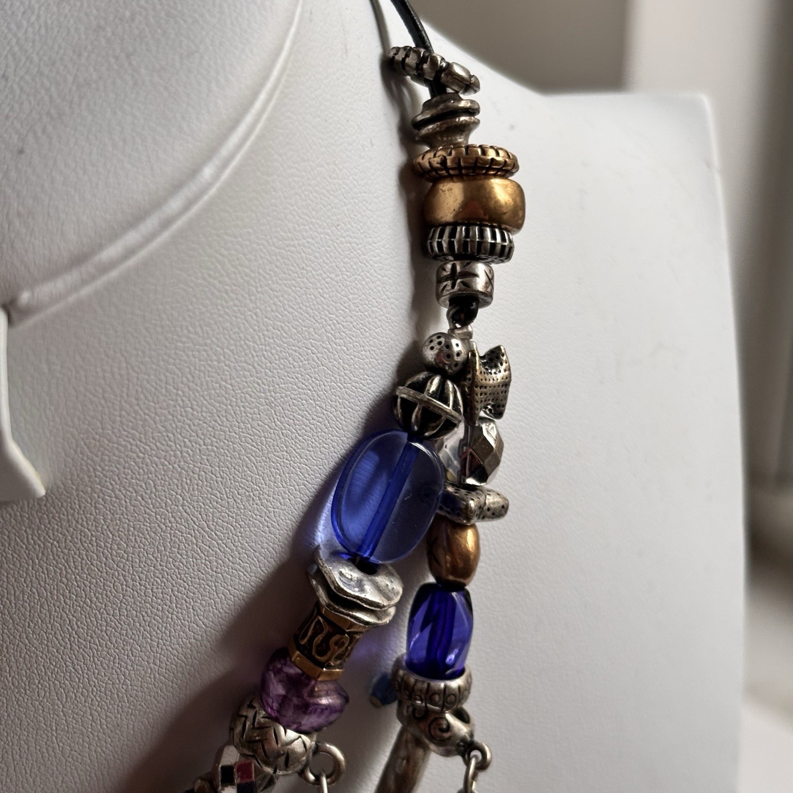 Vintage Unsigned Chico’s Charm Necklace Boho Colorful Dangle Beaded L676