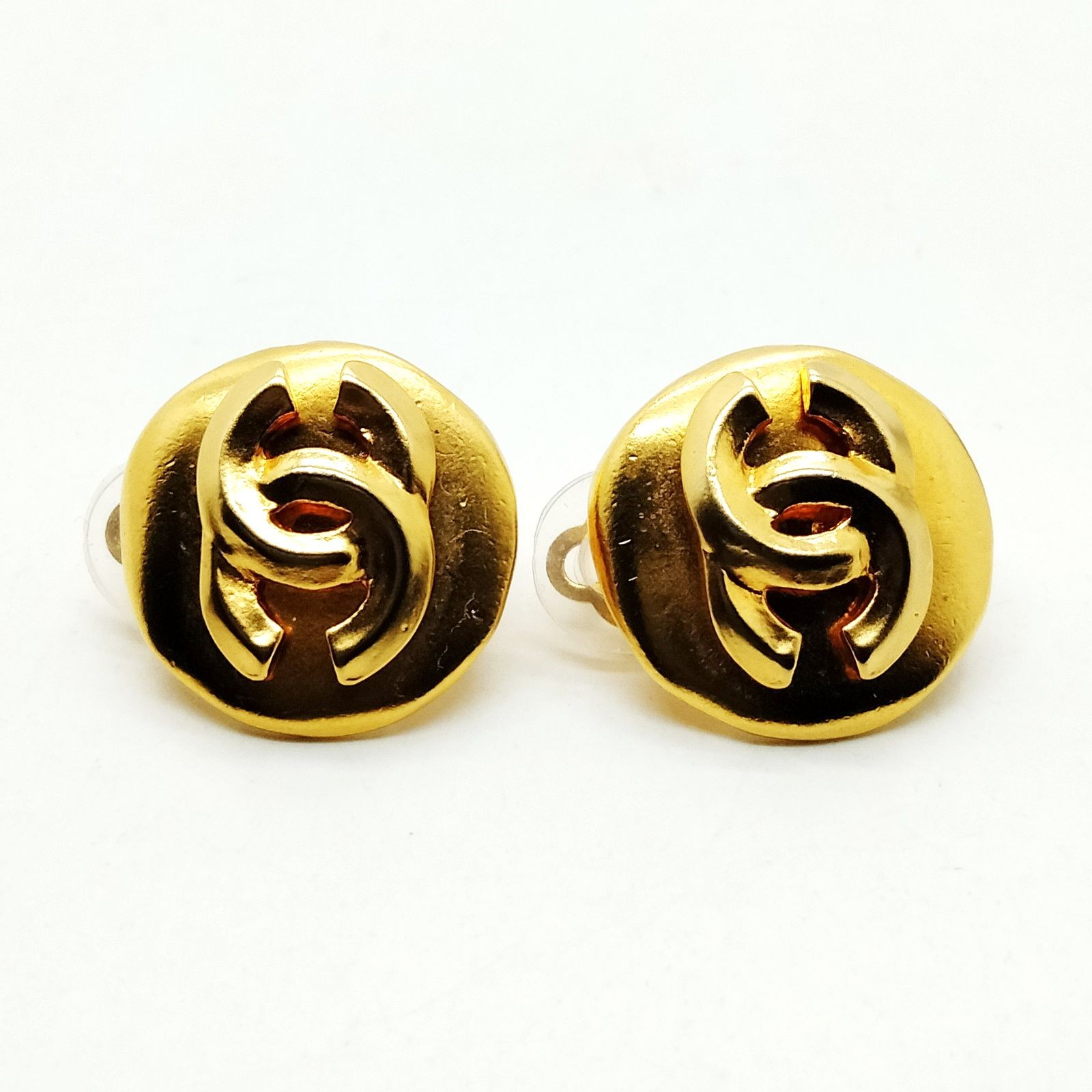 Chanel Earring Gold 96P 4748984
