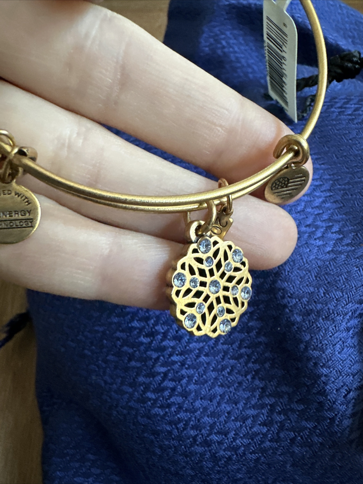 ALEX and ANI “Snowflake” Ornament, Gold Metallic Holiday Charm Bangle: NWT *HTF*