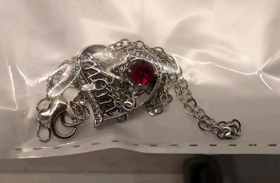 Heart MOM Pendant Necklace Red Mother’s Day Gift Silver Toned Women’s Gift