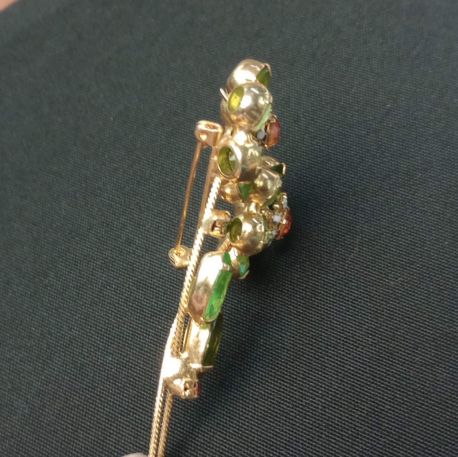 Green Rhinestone Flower Brooch Pin, Gold Tone Metal, 3 in, Prong Set