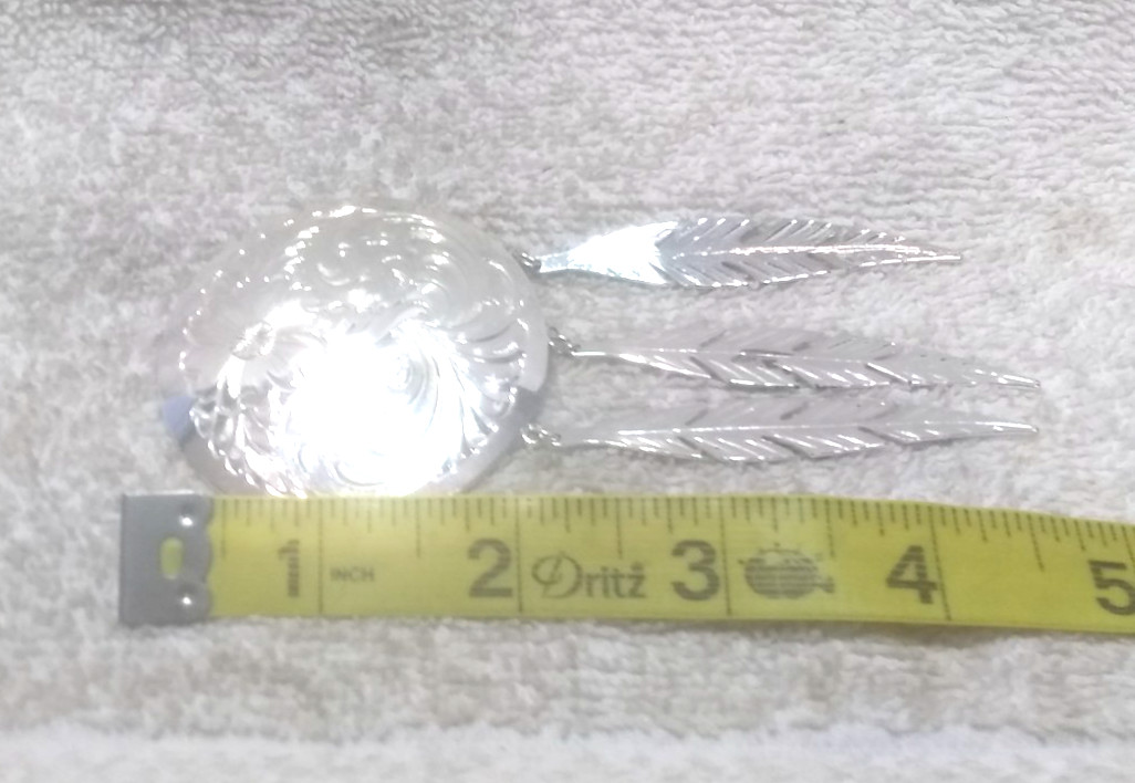 Montana Silversmiths Serling Silver Plate Broch Pin Silver Dangle Fathers Great