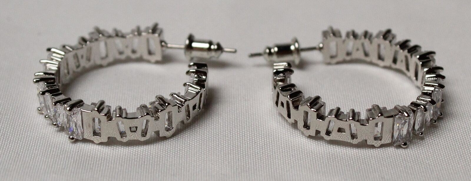 OBJKTS Jewelry Womens Cubic Zirconia Lumen Hoop Earrings MP7 Rhodium-Plated 25mm