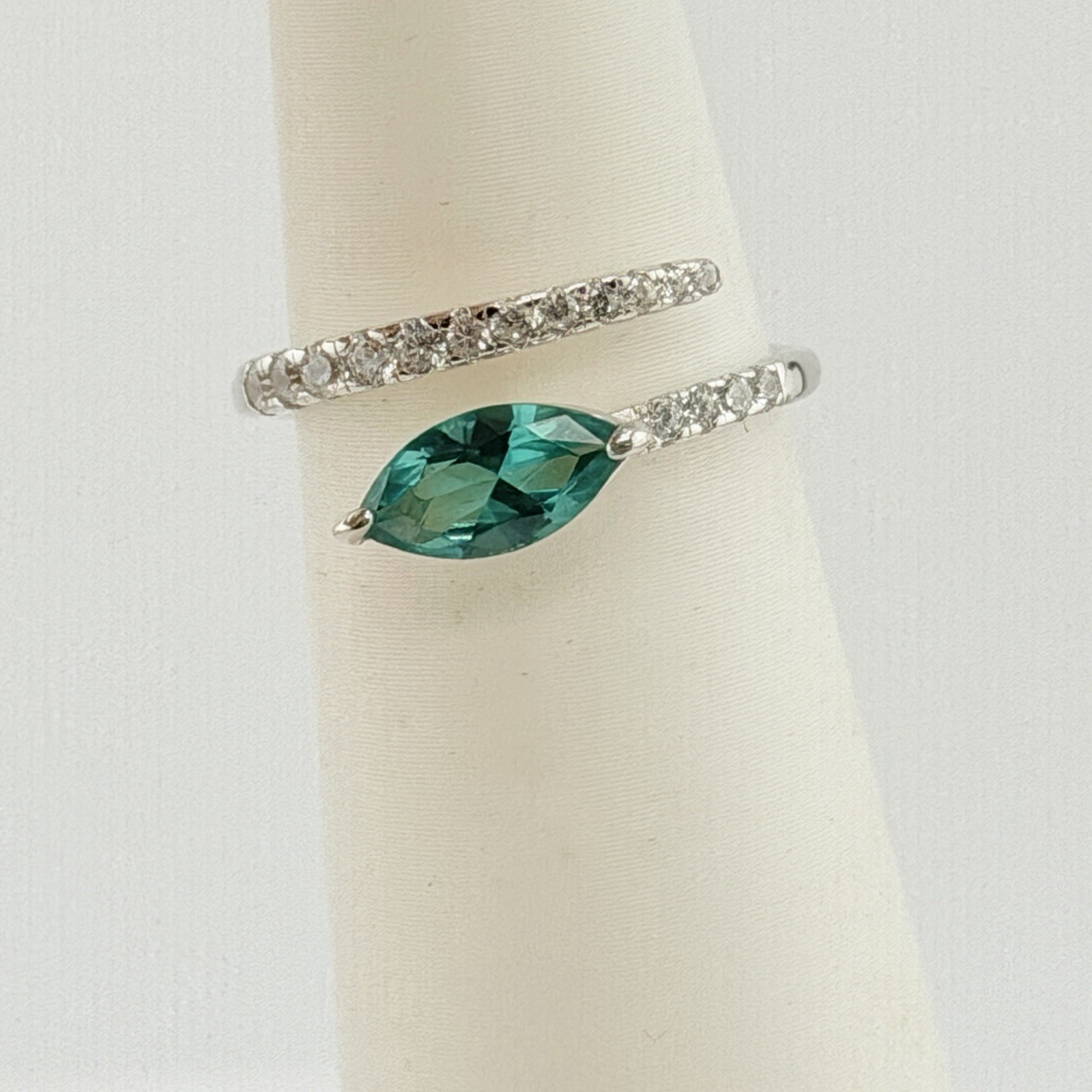 Bomb Party Sterling Club Ring Sz 7 RBP6459 Paraiba Tourmaline on .925 Silver