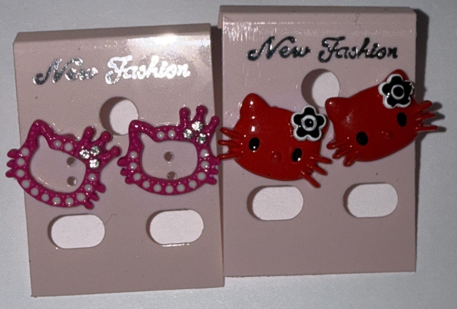 NEW Lot 9 Pairs Pair Girl’s Hello Kitty Fashion Pierced Earrings Costume Jewelry