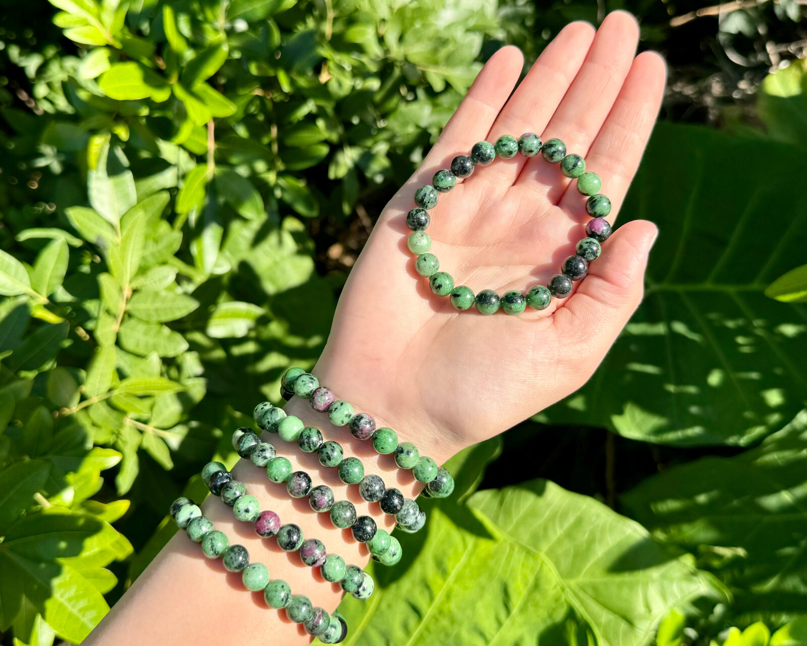 Ruby Zoisite Bead Bracelet: 8 mm Round Ruby Crystals (Ruby Zoisite Bracelet)