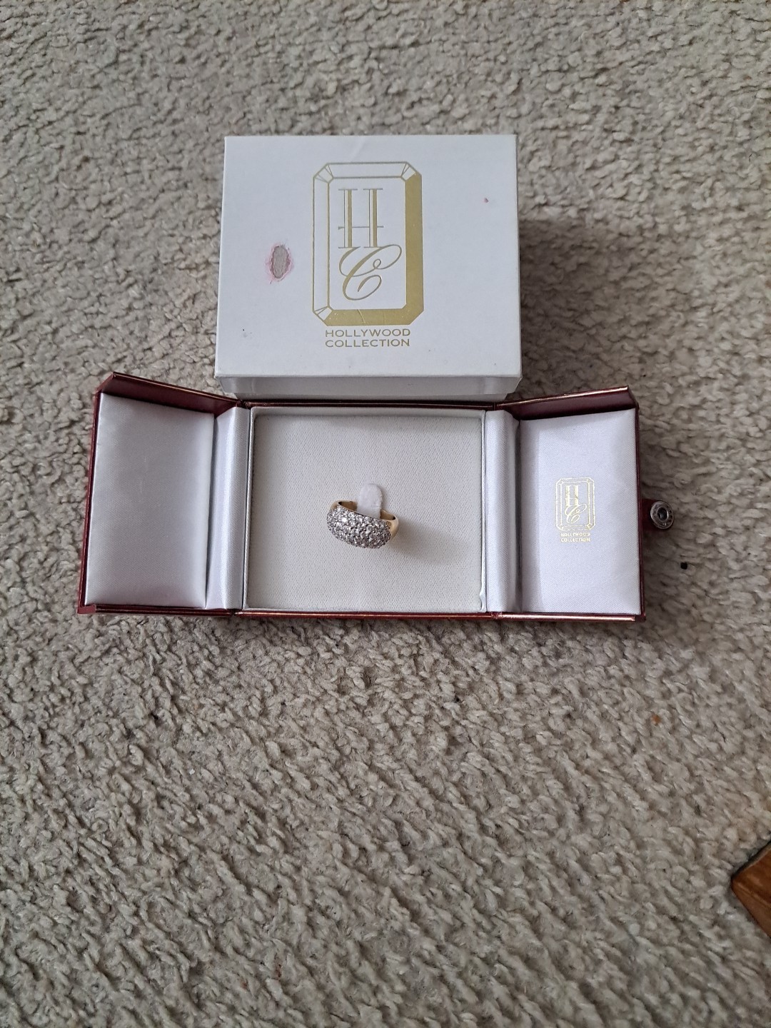 Hollywood Collection Ring