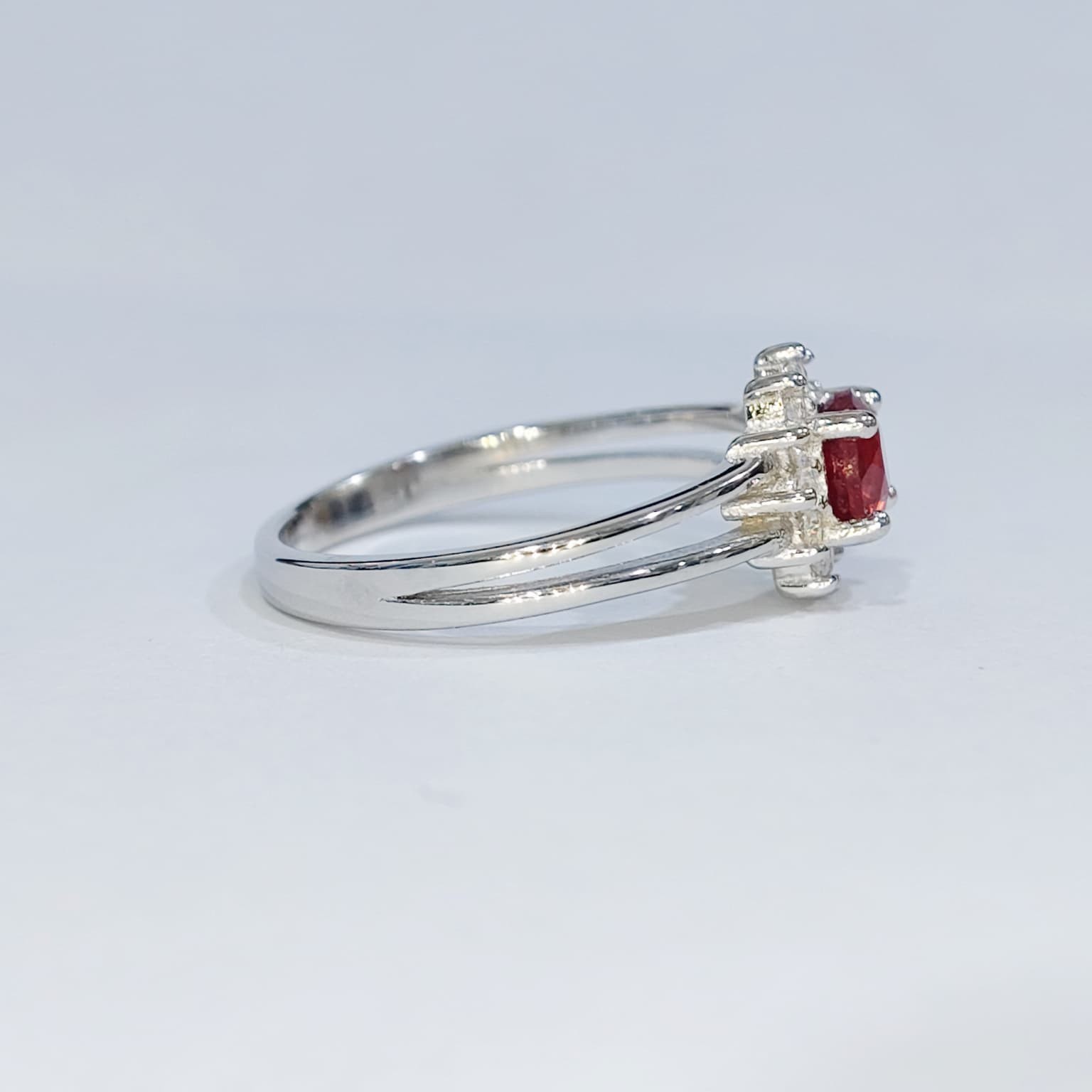 925 Sterling Silver Ring Round Ruby Glass Fill 5mm Size7 Gemstone Jewelry