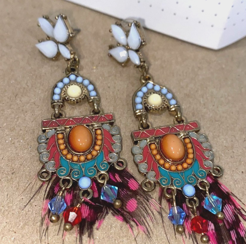 Multicolor Boho Chic Dangle Earrings with Feather Accents