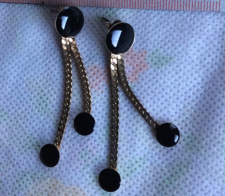 women fashion earrings