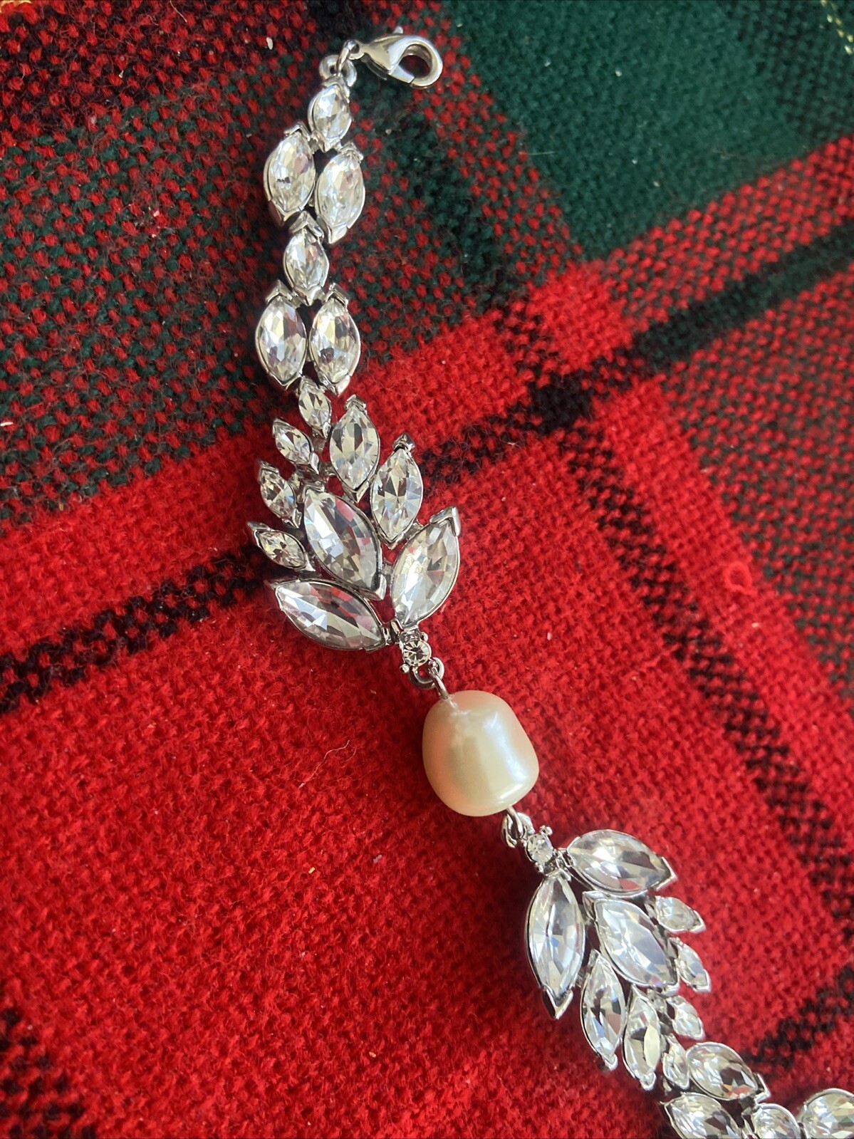 Vintage Camrose & Kross Audrey Hepburn Rhinestone & Pearl Bracelet NWOB