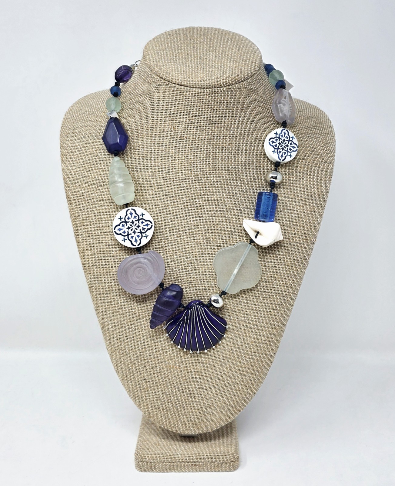 Chico’s Original Mixed Stone Frosted Seashell Beach Inspired Necklace 21-26″