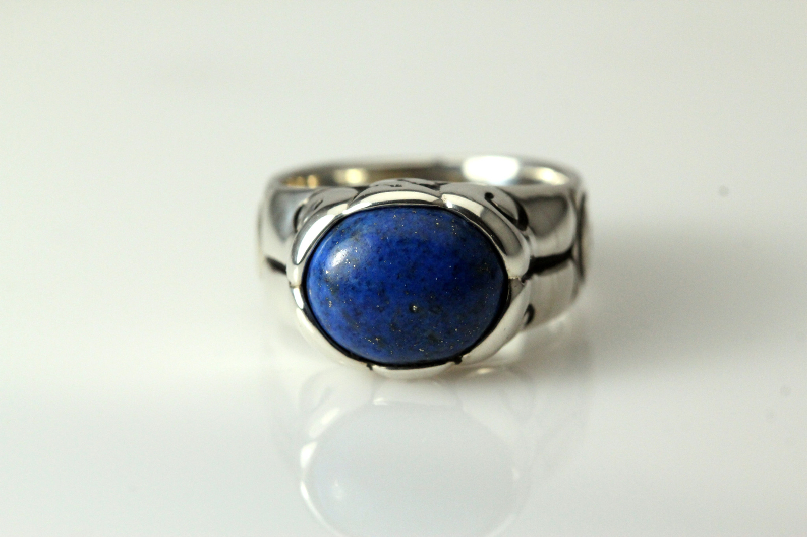 Oval Blue Lapis Sterling Silver 925 Size 6.75 Ring 9.4 Grams (RIN4788)