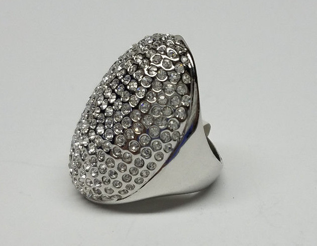 BIG BEAUTIFUL OVAL SILVER FASHION RING SPARKLING CRYSTAL STONES Lady Girl SIZE 6