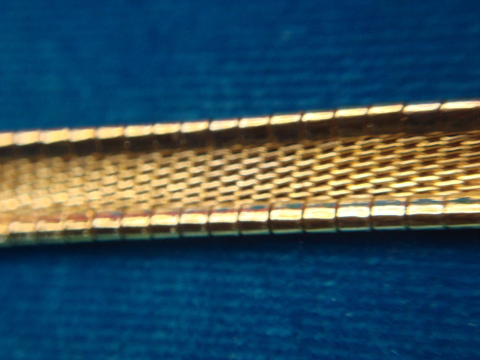 STERLING SILVER WITH TRI-COLOR GOLD VERMEIL BRACELET – 7 “