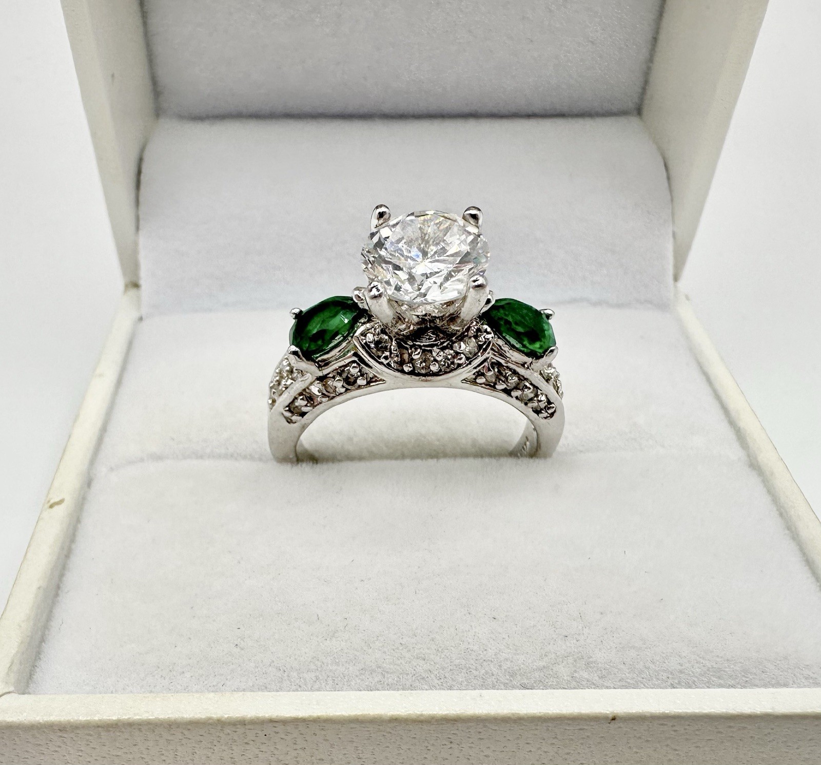 Silver Tone Cocktail Ring SZ8 Green Bling Signed China? Stone Missing Read